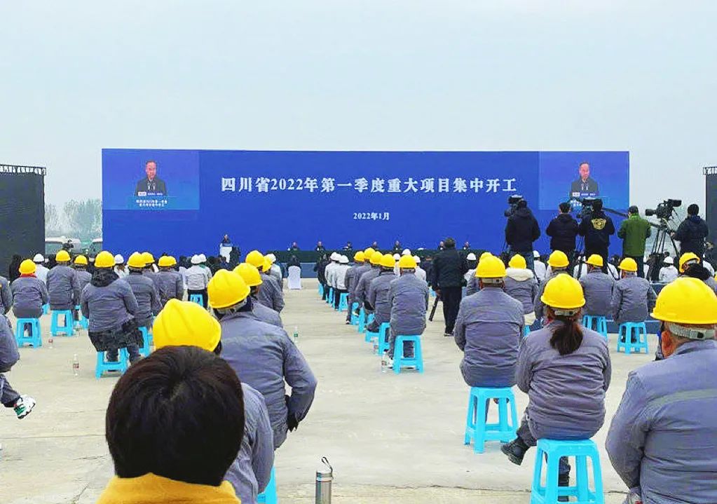 資訊：京東方成都車載顯示基地項目參與集中開工；群創揭露3大全球獨家首發產品；奧來德出資1.4億元投資新型顯示技術等領域