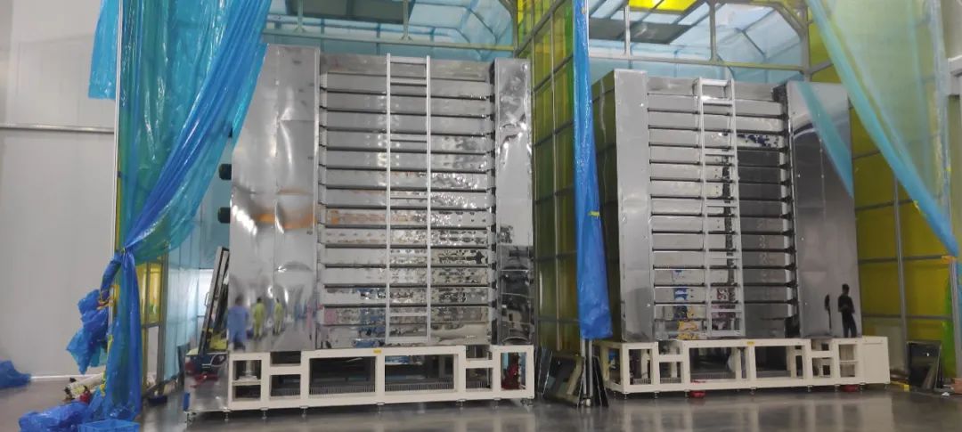 江蘇美客自行設計研發、制造大型面板廠設備-高溫Oven